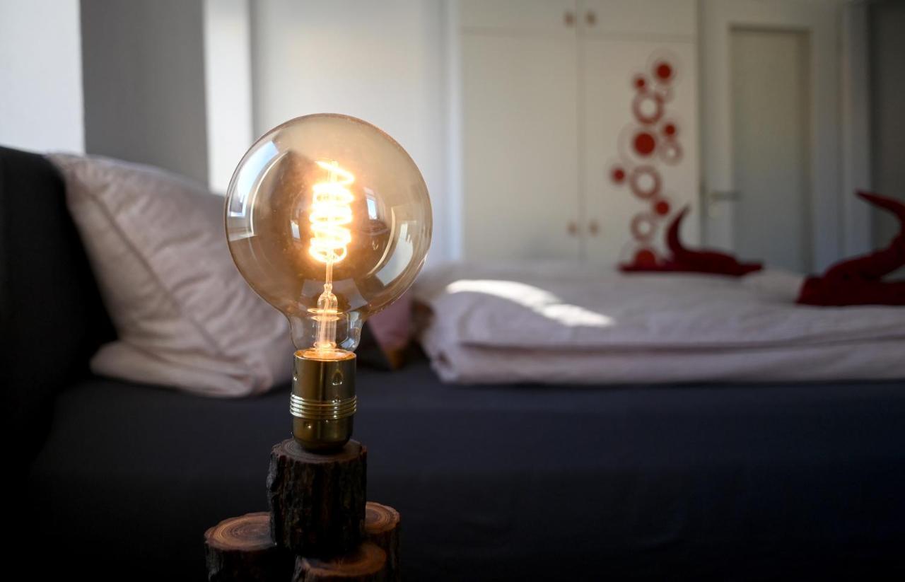 Gemuetliches Appartement Mit Netflix, Nespresso Und Boxspringbett Аугсбург Екстериор снимка