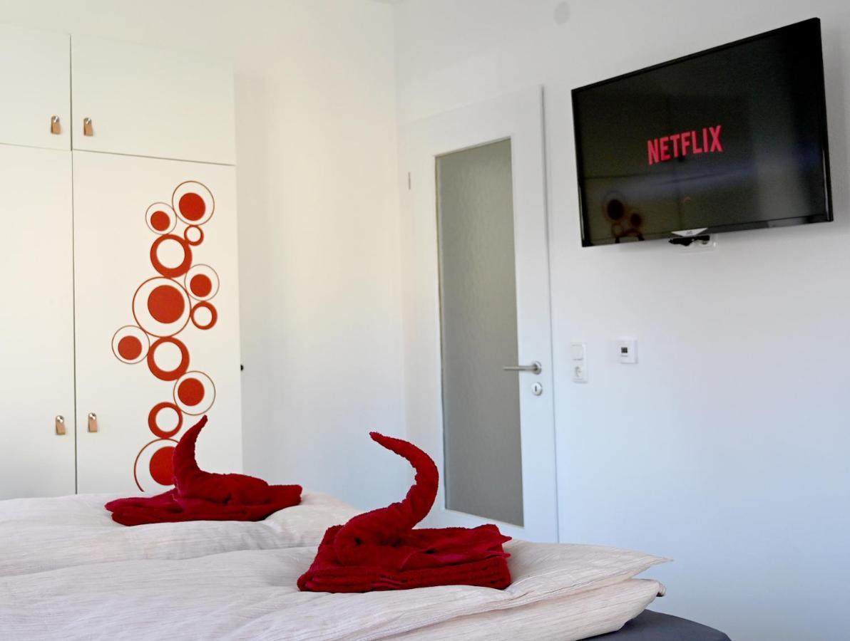 Gemuetliches Appartement Mit Netflix, Nespresso Und Boxspringbett Аугсбург Екстериор снимка